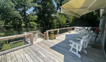 10 Greenbrier Dr, Alderson, WV 24910