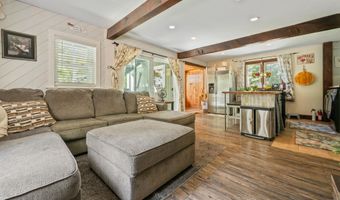 95 Noyes St, Bethlehem, NH 03574