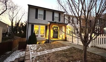 2120 S LOWELL St, Arlington, VA 22204