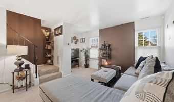 5513 WOODLAWN MANOR Ct, Alexandria, VA 22309