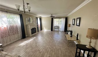 11548 Oak St, Apple Valley, CA 92308