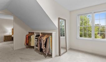 41 Nancy Dr, Ashland, MA 01721