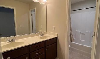 267 Crestmont Ridge Dr, Apex, NC 27523