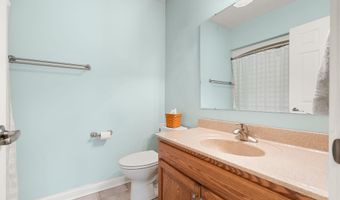 1815 Bent Tree Ct, Auburn, IN 46706