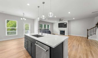 96 Fairway, Acworth, GA 30101