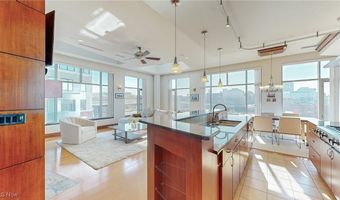 21 Furnace St 805, Akron, OH 44308