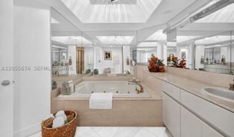 3000 Island Blvd 505, Aventura, FL 33160