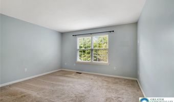 5502 Tanglewood Ln, Allentown, PA 18106