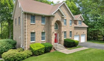 4 Morning Star Ct, Lincoln, RI 02865