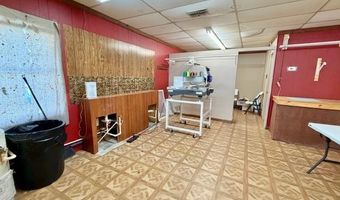 1180 S Main St, Bell, FL 32619