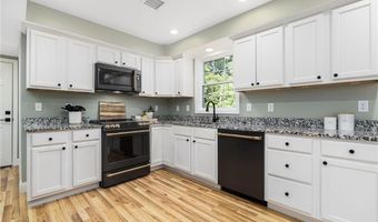 3 Victory Falls Rd, Coventry, RI 02827