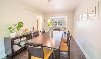 3085 N Foxridge Ct, Ann Arbor, MI 48105