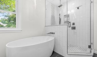 9403 FERRY LANDING Ct, Alexandria, VA 22309