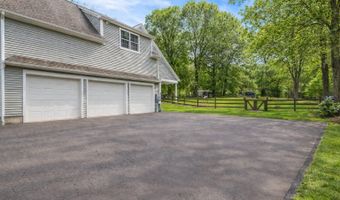 132 Codfish Hill Rd, Bethel, CT 06801