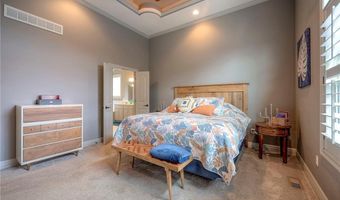 823 155th Cir, Basehor, KS 66007