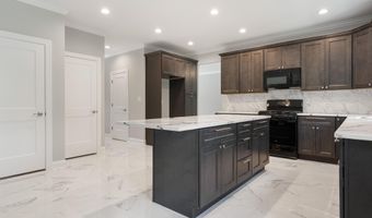 605 Bay Blvd, Bayville, NJ 08721