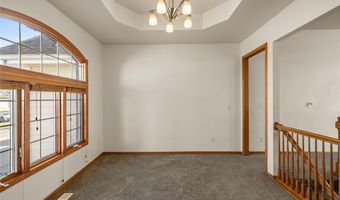 330 NW Watercrest Dr, Ankeny, IA 50023