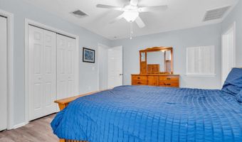 3 Drake Dr, Bayville, NJ 08721