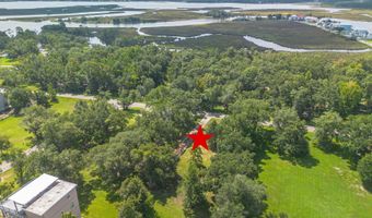 10158 E Shorecrest Rd, Biloxi, MS 39532