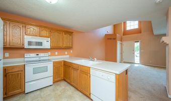 106 NW 27th St, Ankeny, IA 50023