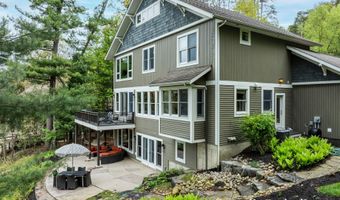 2100 Timber Point Dr SE, Ada, MI 49301