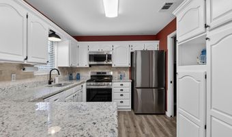 404 Galina St, Beebe, AR 72012