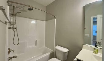 2223 Chattering Lory Ln, Apex, NC 27502