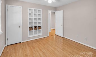 7608 Zermatt Ln, Charlotte, NC 28226