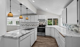 270 Stoneridge Rd, Blanchard, ID 83804