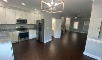 2256 S GARFIELD St 11, Arlington, VA 22206