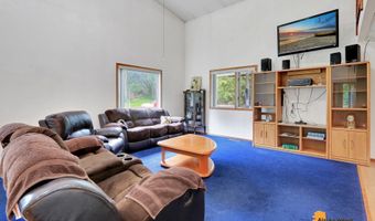 19411 Klondike St, Chugiak, AK 99567