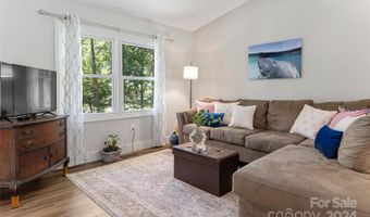 10 Muirfield Dr, Arden, NC 28704