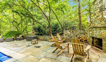 13311 DREWS Ln, Potomac, MD 20854