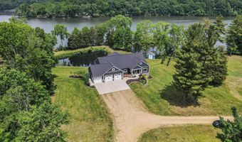 3589 Shoreline Dr, Allegan, MI 49010