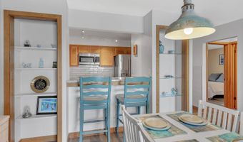 1 3RD St 204, Astoria, OR 97103