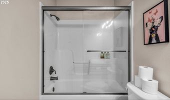 4075 NW CAMALA Dr, Albany, OR 97321
