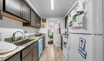 5043 Allen Rd, Allen Park, MI 48101