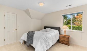 16015 SW NIGHTHAWK Dr, Beaverton, OR 97007
