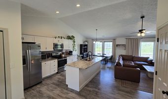 653 Sullivan Rd, Beaver, WV 25813