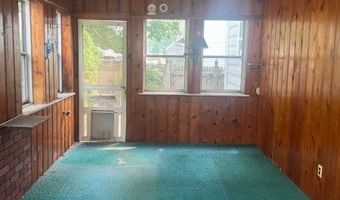 18 Shelley Ct, Bergenfield, NJ 07621