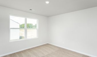 90 Foxton Pl, Angier, NC 27501