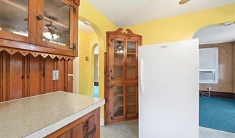 15 Rhodes Ave, East Providence, RI 02915