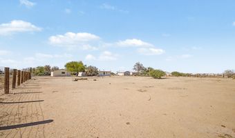 7451 W CABALLERO Ct, Arizona City, AZ 85123