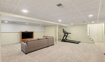 593 Allison Dr, Almont, MI 48003