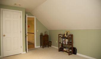 67 Spyglass Hill Rd, Barnstable, MA 02630