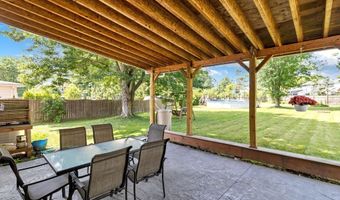 24 Rosewood Dr, Amherst, NY 14221