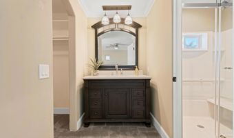 3181 Goldenspur Dr, Camarillo, CA 93010