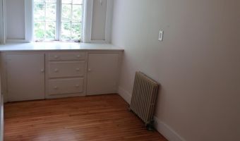 7 Elm St, Augusta, ME 04330