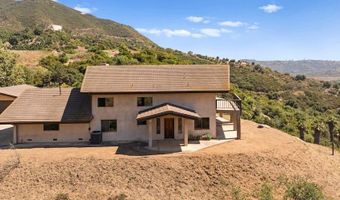 879 Stewart Canyon Rd, Fallbrook, CA 92028