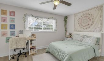 208 Kenneth Dr, Boiling Springs, SC 29316